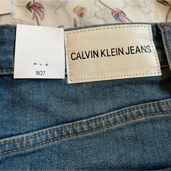 BNWT Calvin Klein Jeans Stretch Denim Skirt - Picture 2 of 5